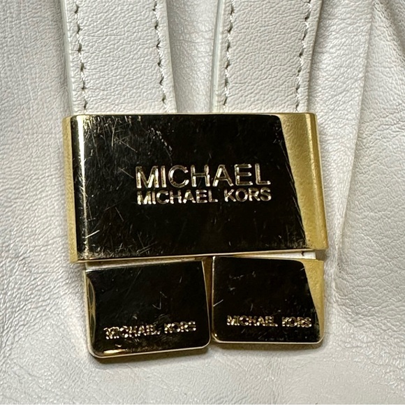 Vintage Michael Kors Ivory Leather and Gold Handbag Handbag Purse - Picture 9 of 16